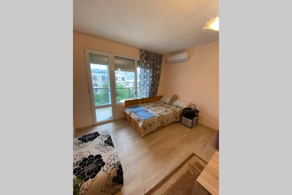 Sunny Apartment By The River 산단스키 외부 사진
