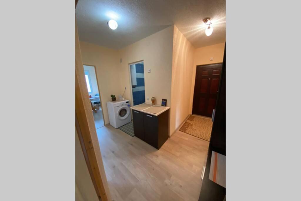 Sunny Apartment By The River 산단스키 외부 사진